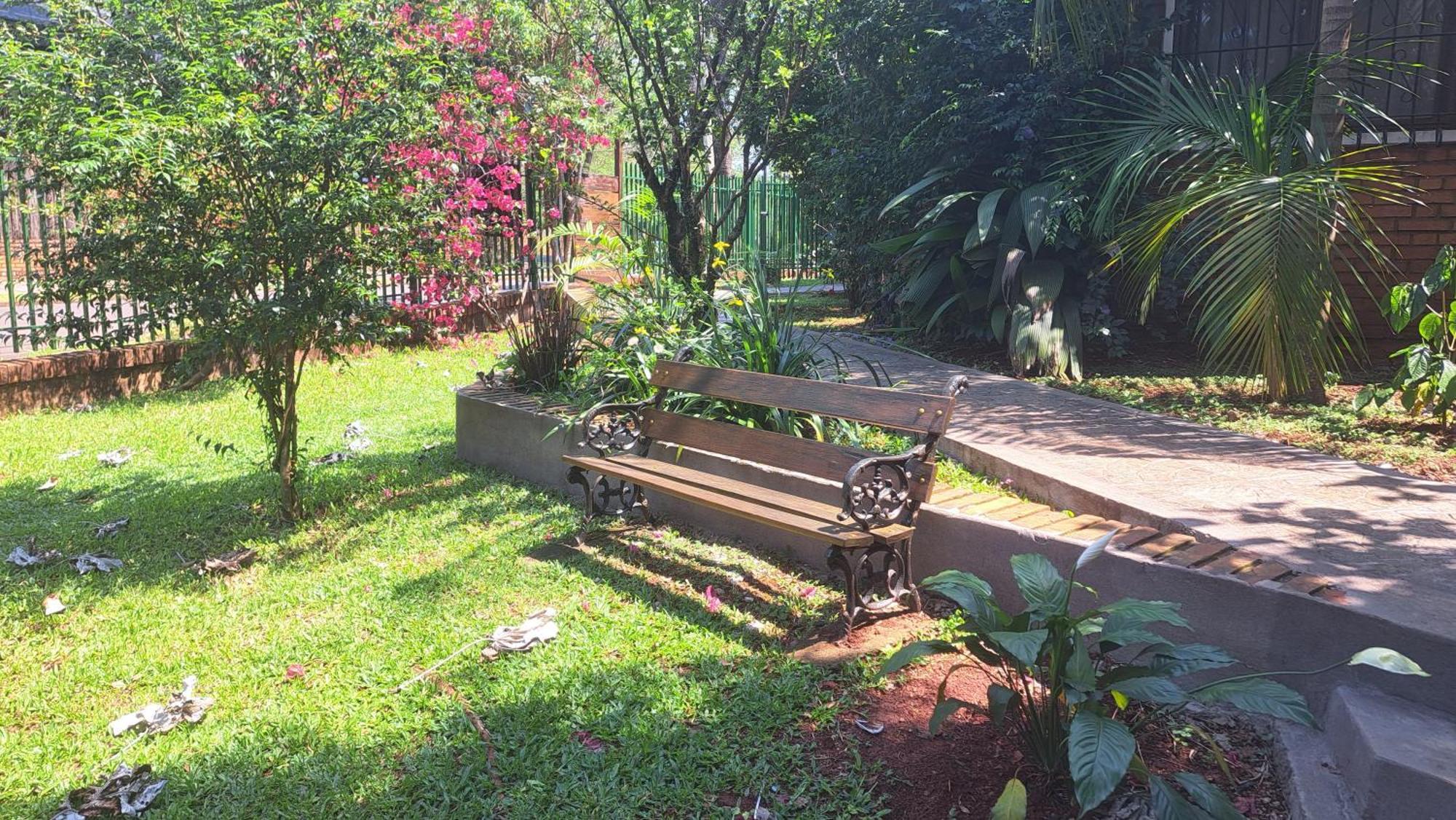 Hospedaje Los Vencejos Porto Iguaçu Exterior foto