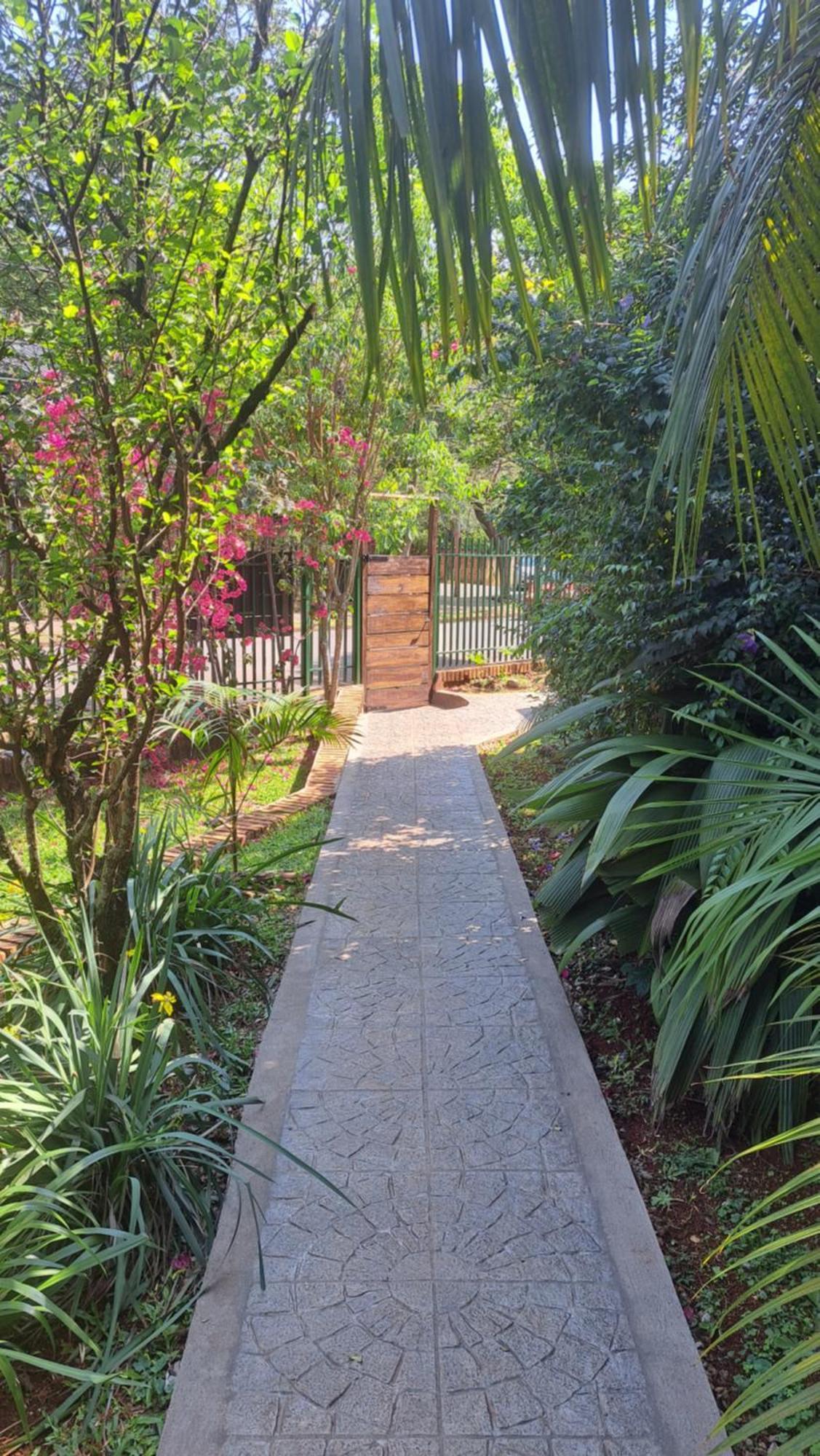 Hospedaje Los Vencejos Porto Iguaçu Exterior foto